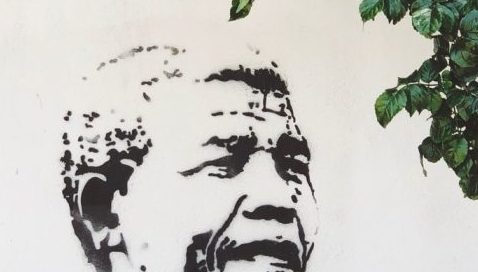 Transformationale Führung bedeutet sein Team und sein Land so wie Nelson Mandela in die Zukunft zu führen.