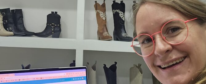 Wie verändert KI unsere Kommunikation? Marietta Gädeke startet deswegen ihre MBAI KI-Ausbildung im Showroom in Izmir